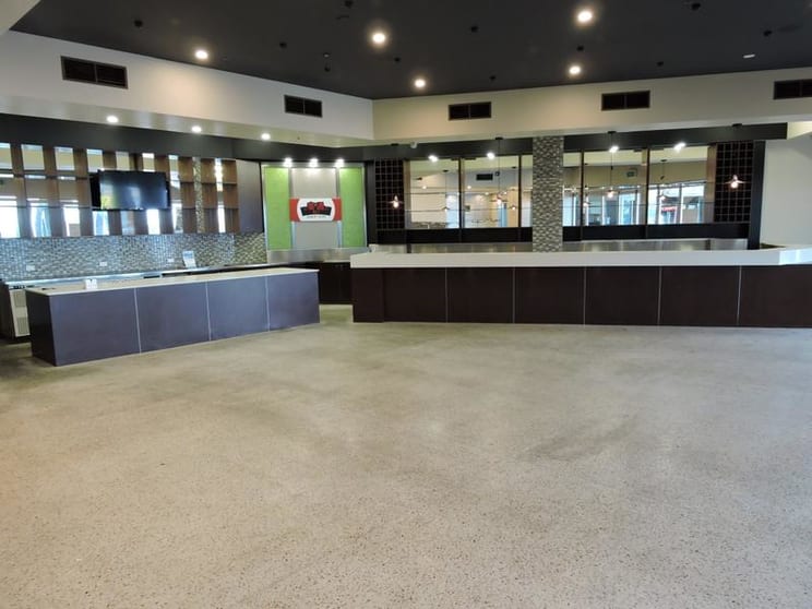Click to view all images 300 Marine Parade Labrador QLD 4215 - Image 2