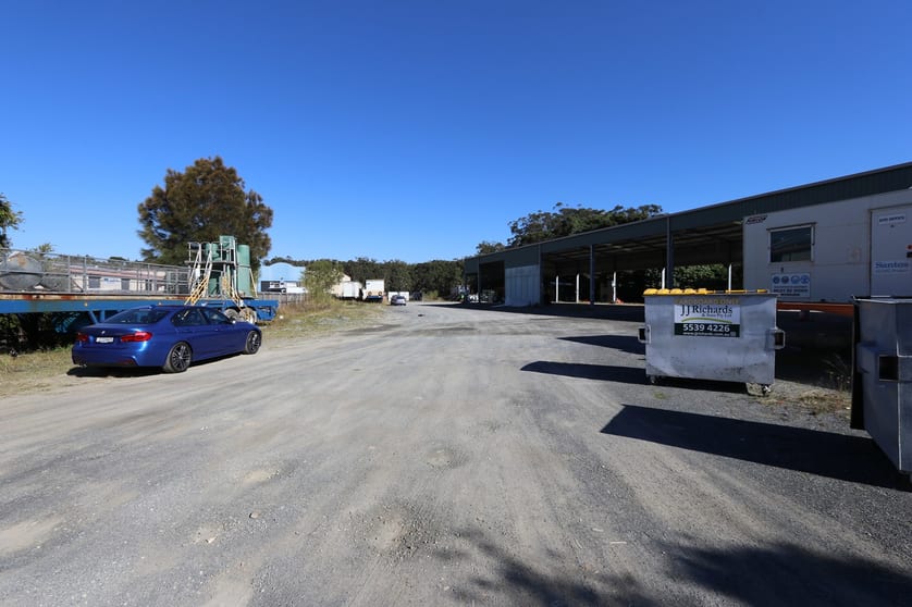 Click to view all images 65 Ourimbah Rd Tweed Heads NSW 2485 - Image 2