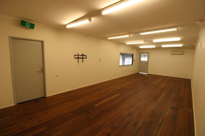 Click to view all images E1/10 Prospect Street Mackay QLD 4740 - Image 3