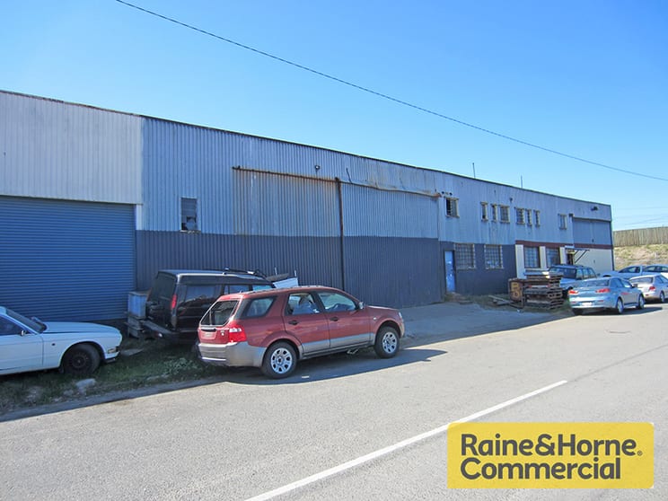 Click to view all images Windsor QLD 4030 - Image 1