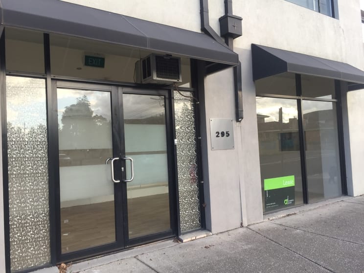 Click to view all images 295 Francis Street Yarraville VIC 3013 - Image 2