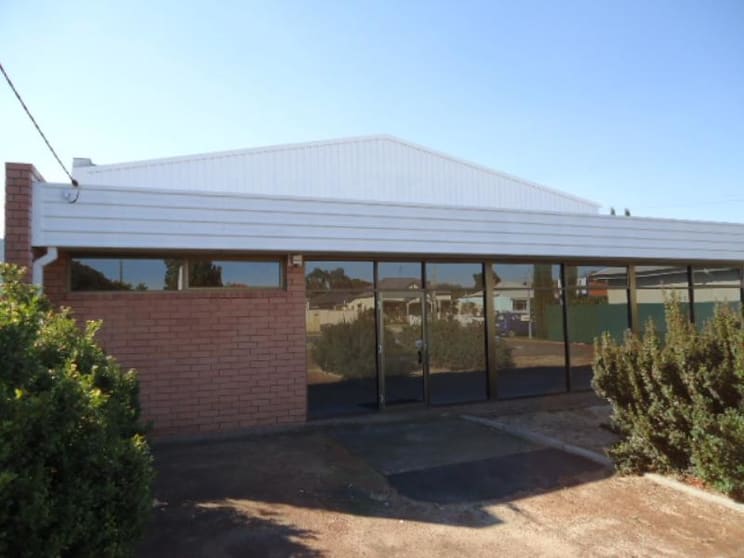 Click to view all images 119 Forrest Ave Bunbury WA 6230 - Image 3