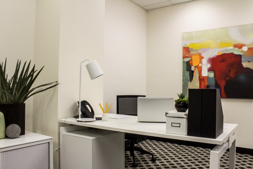 Click to view all images 1407/530 Little Collins Street Melbourne VIC 3000 - Image 2