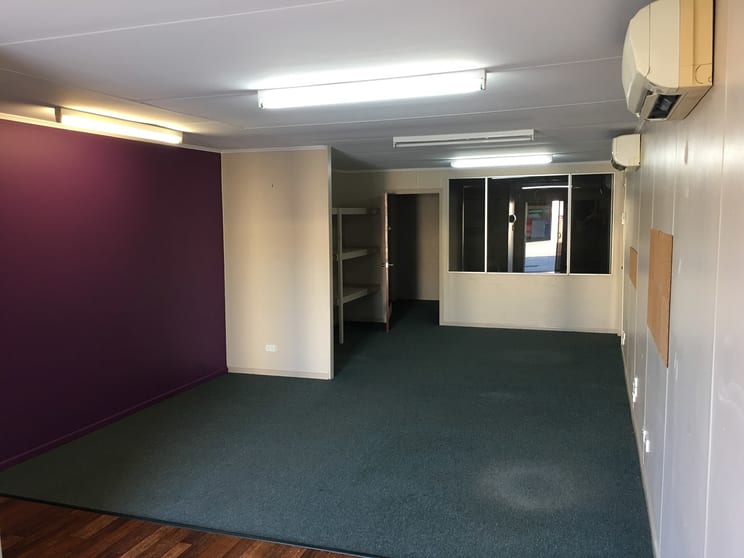 Click to view all images 2/12 Industrial Avenue Yeppoon QLD 4703 - Image 3