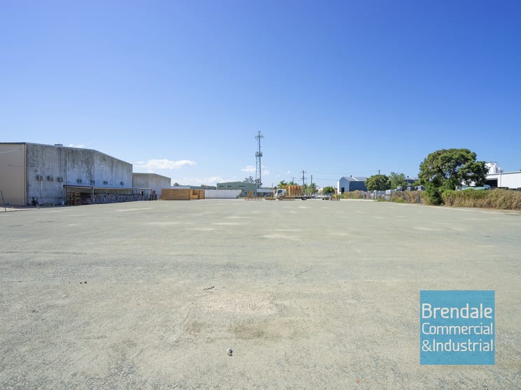 Click to view all images 11 Mackie Way Brendale QLD 4500 - Image 1