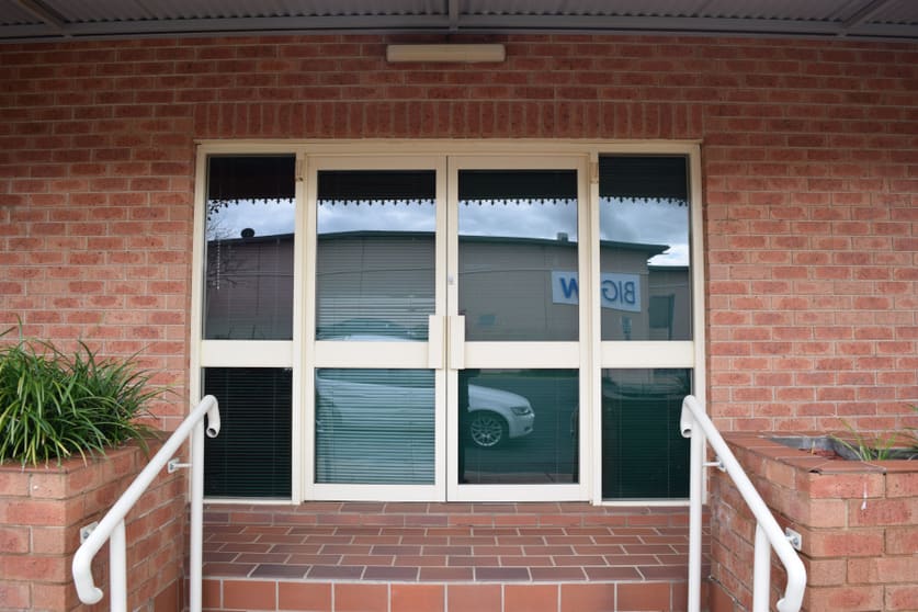 2/17 Browne Street Parkes NSW 2870 - Image 1