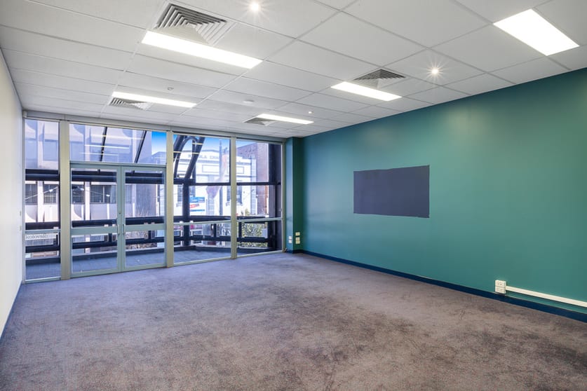 Click to view all images Suite 7/104 Crown Street Wollongong NSW 2500 - Image 1