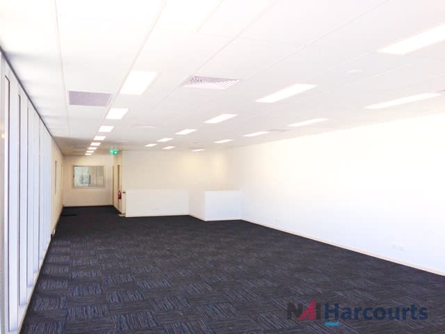 Click to view all images 58 Mica Street Carole Park QLD 4300 - Image 3