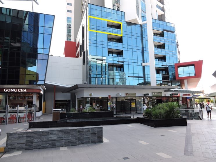 Click to view all images 1507/56 Scarborough Street Southport QLD 4215 - Image 1