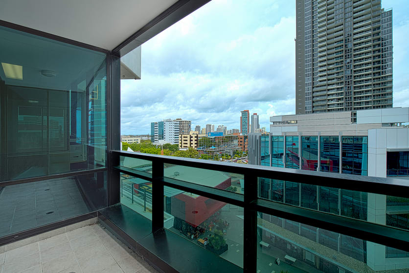 Click to view all images 1507/56 Scarborough Street Southport QLD 4215 - Image 2