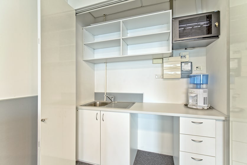 Click to view all images 1507/56 Scarborough Street Southport QLD 4215 - Image 3