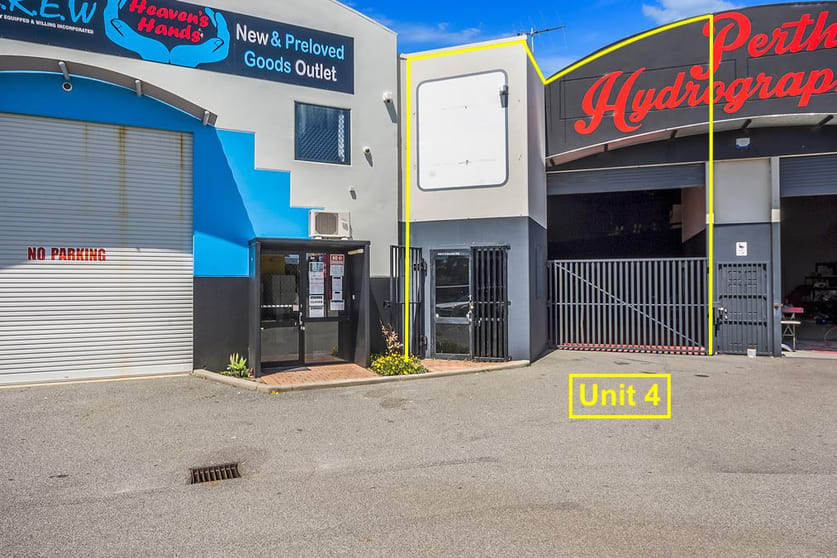 Click to view all images 4/2 Smeaton Way Rockingham WA 6168 - Image 1