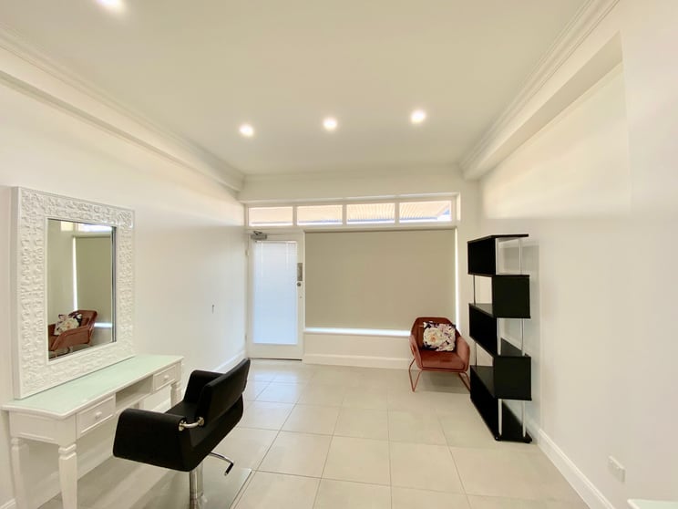 Click to view all images Shop A/102 Charters Towers Road Hermit Park QLD 4812 - Image 3