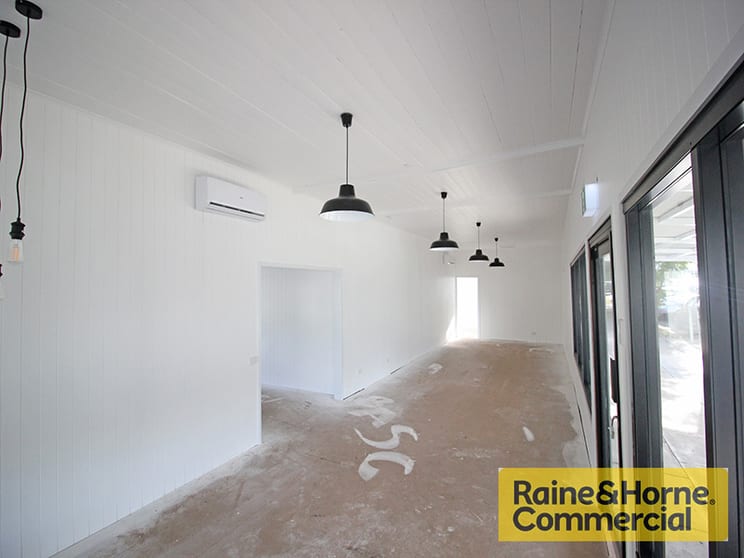 Click to view all images Banyo QLD 4014 - Image 2