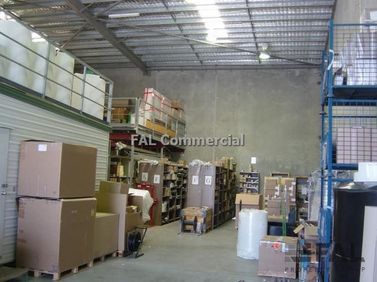 Click to view all images Unit 3/74 Murdoch Circuit Acacia Ridge QLD 4110 - Image 2