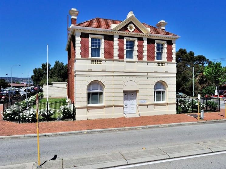Click to view all images 12 Cale Street Midland WA 6056 - Image 1