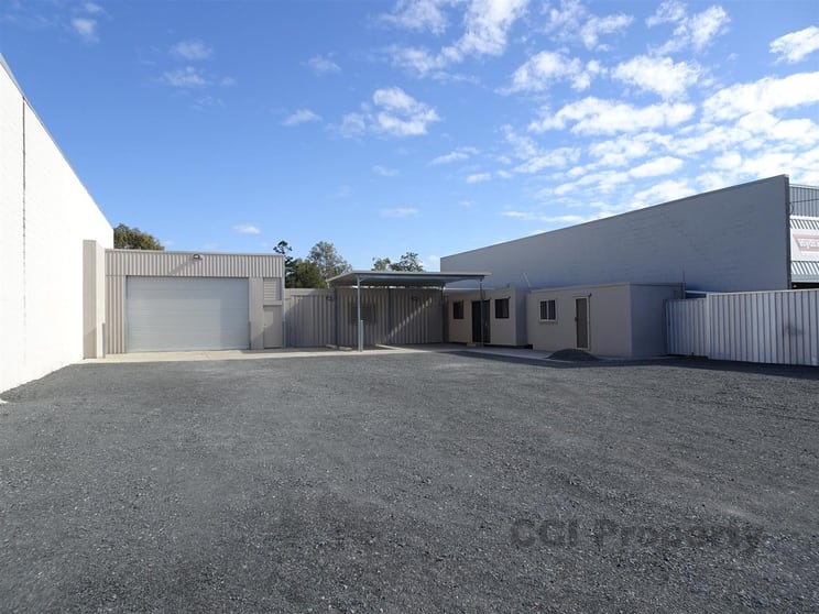 Click to view all images 33 Annie Street Coopers Plains QLD 4108 - Image 3