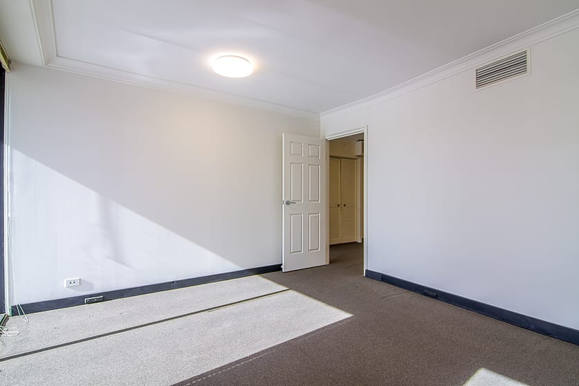 Click to view all images 6- UNDER OFFER/6-8 Old Castle Hill Road Castle Hill NSW 2154 - Image 3
