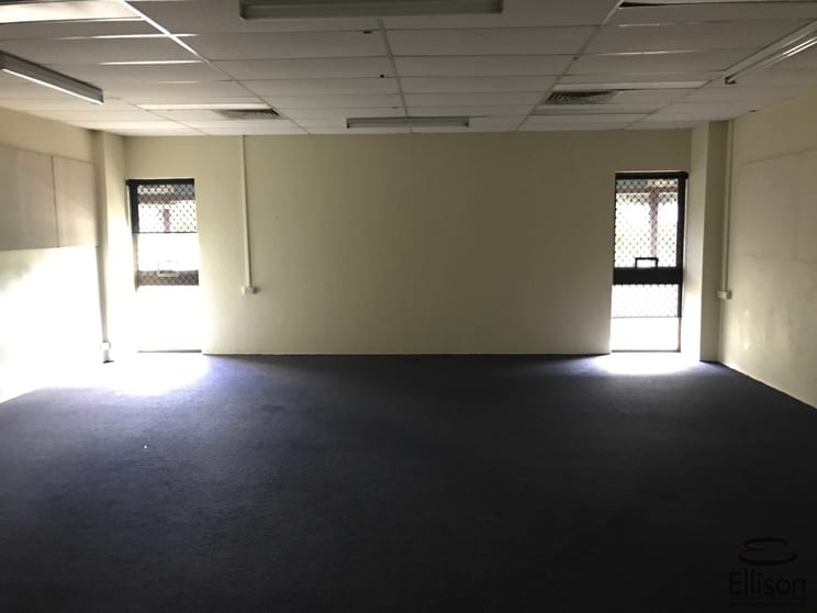 Click to view all images 15/2 Grevillea Street Tanah Merah QLD 4128 - Image 3