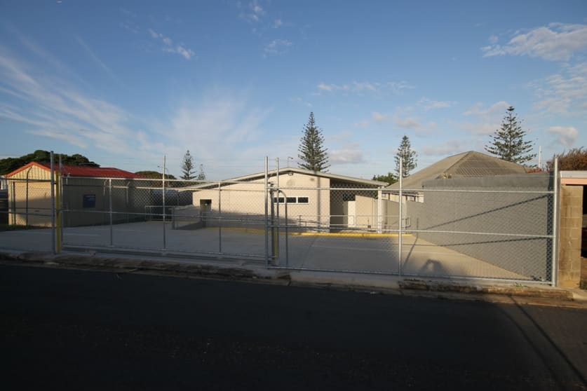 Click to view all images 2/9 Ballow Road North Stradbroke Island QLD 4183 - Image 3