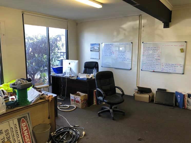 Click to view all images 4 Sahra Grove Carrum Downs VIC 3201 - Image 3