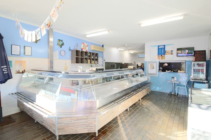 Click to view all images 1/234 Main Street Mornington VIC 3931 - Image 2