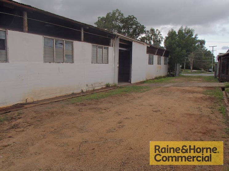 Click to view all images 4/312 Evans Road Salisbury QLD 4107 - Image 2
