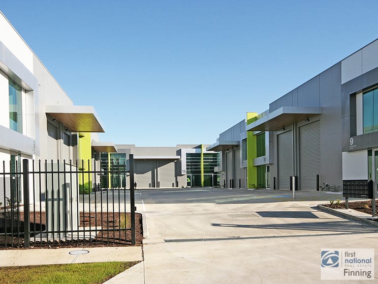 Click to view all images 15/1-22 Corporate Drive Cranbourne VIC 3977 - Image 1