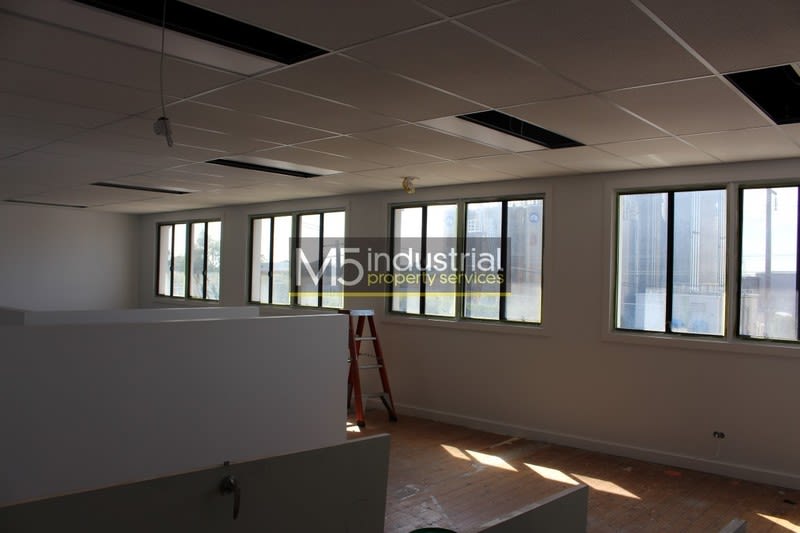 33 Cawarra Road Caringbah NSW 2229 - Image 3