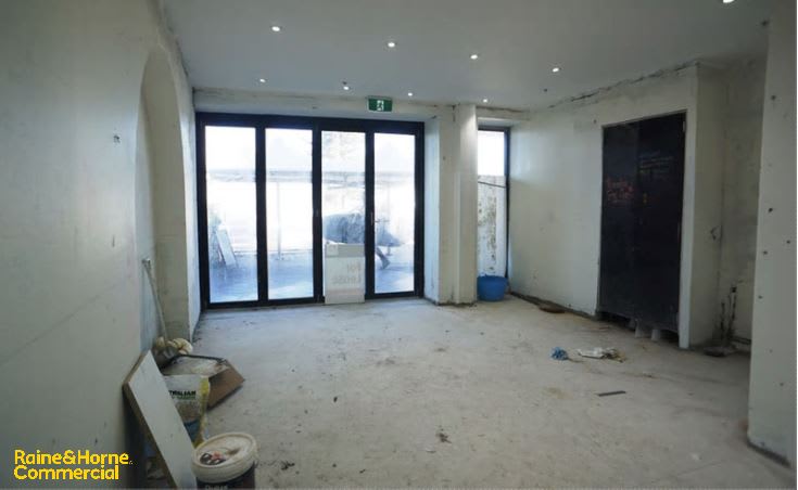 Click to view all images 102-106 Campbell Parade Bondi Beach NSW 2026 - Image 3