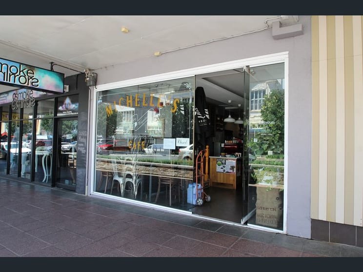 Click to view all images 444 Ruthven Street Toowoomba City QLD 4350 - Image 3
