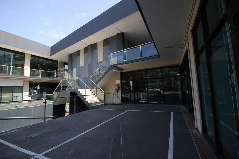 Click to view all images 91-93 West Burleigh Road Burleigh Heads QLD 4220 - Image 2