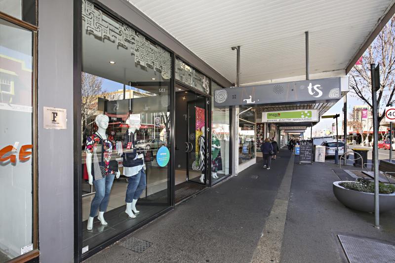 Click to view all images 132 Puckle Street Moonee Ponds VIC 3039 - Image 3