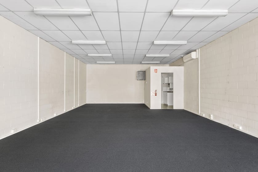 Click to view all images Shop 6/57-61 Thomson Street Belmont VIC 3216 - Image 3