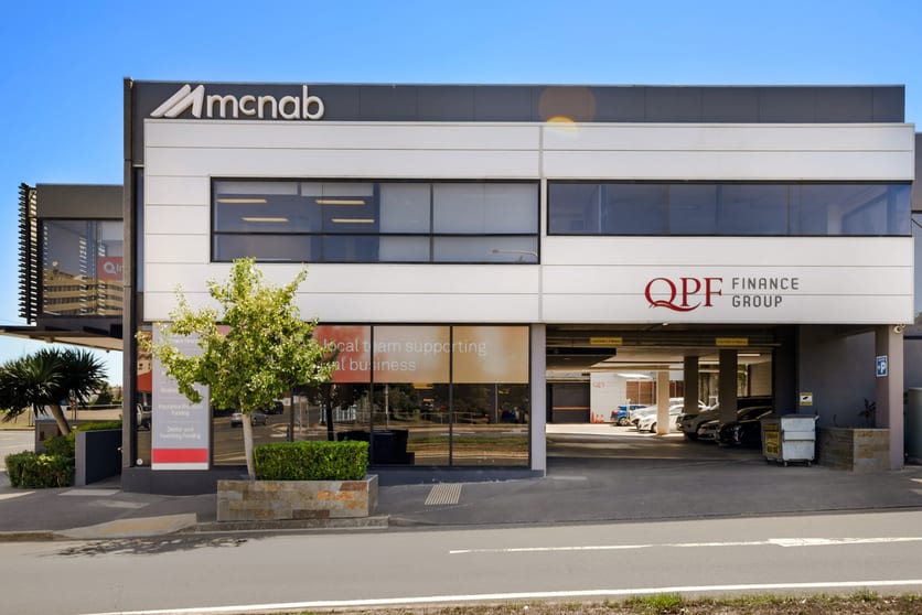 Click to view all images 4b/12 Neil Street Toowoomba City QLD 4350 - Image 1