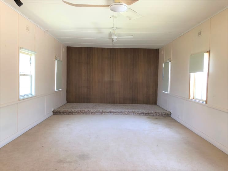 Click to view all images 3/27-29 Marton Street Shortland NSW 2307 - Image 2