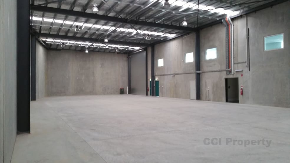 Click to view all images Coopers Plains QLD 4108 - Image 2