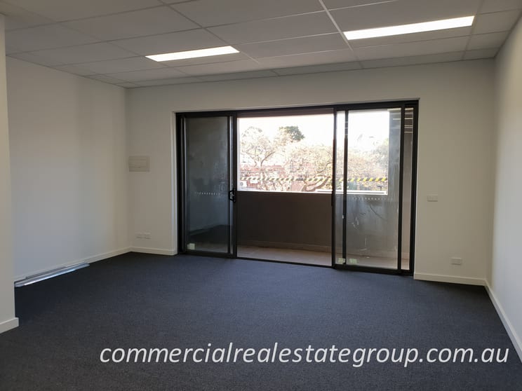 Click to view all images Ivanhoe East VIC 3079 - Image 2
