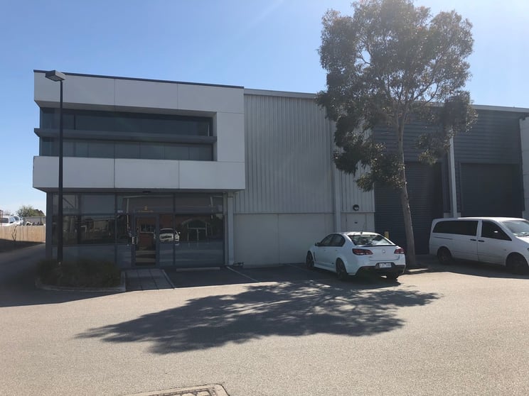 Click to view all images 2/102-108 Bridge Road Keysborough VIC 3173 - Image 1