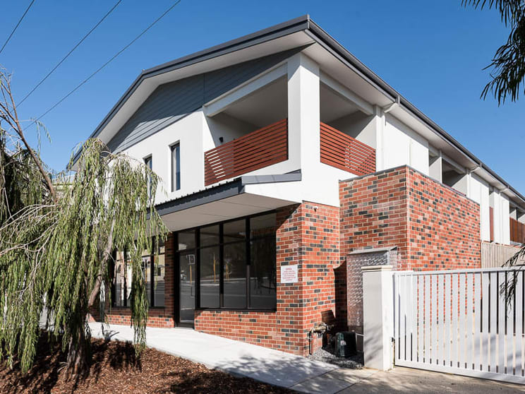 Click to view all images 6/67 Wray Avenue Fremantle WA 6160 - Image 1