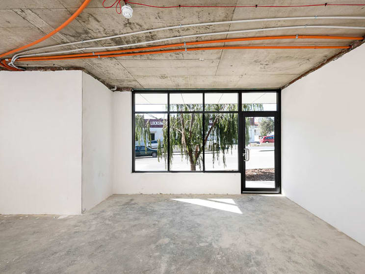 Click to view all images 6/67 Wray Avenue Fremantle WA 6160 - Image 3