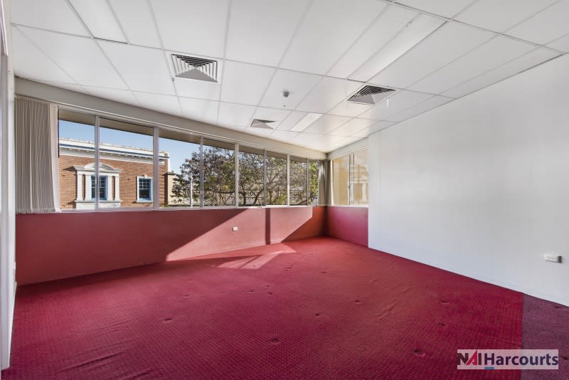 Click to view all images 101 Mary Street Gympie QLD 4570 - Image 3