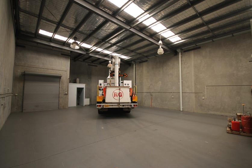 Click to view all images 4/17-19 Steel Street Capalaba QLD 4157 - Image 2