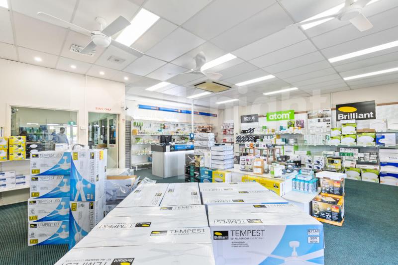 Click to view all images 301 Richardson Road Kawana QLD 4701 - Image 2