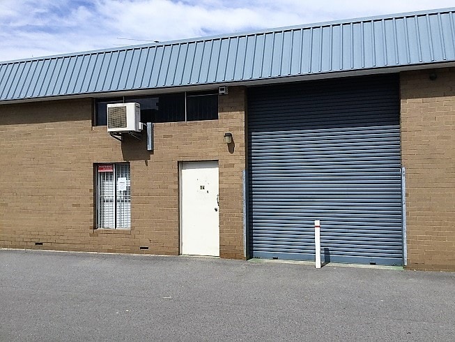 Click to view all images 14/2-14 Sheffield Way Welshpool WA 6106 - Image 3