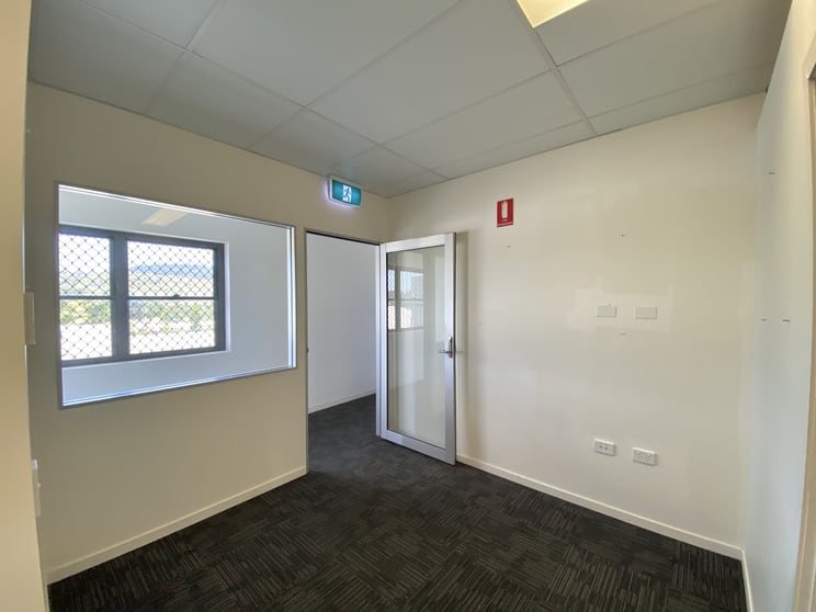 Click to view all images 1A/148 Maudsland Road Maudsland QLD 4210 - Image 3