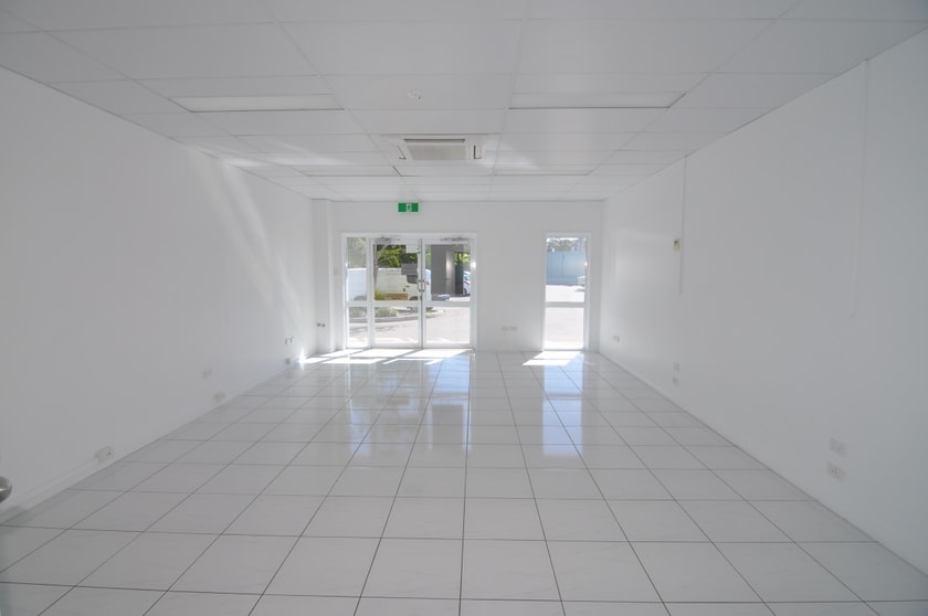 Click to view all images 367 Mount Low Parkway Bushland Beach QLD 4818 - Image 3