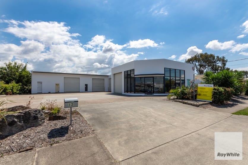 Click to view all images 12 Daniel Street Caloundra West QLD 4551 - Image 1