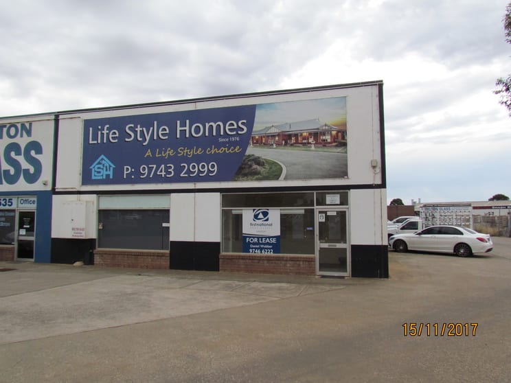 Click to view all images 1/2 Norton Drive Melton VIC 3337 - Image 1