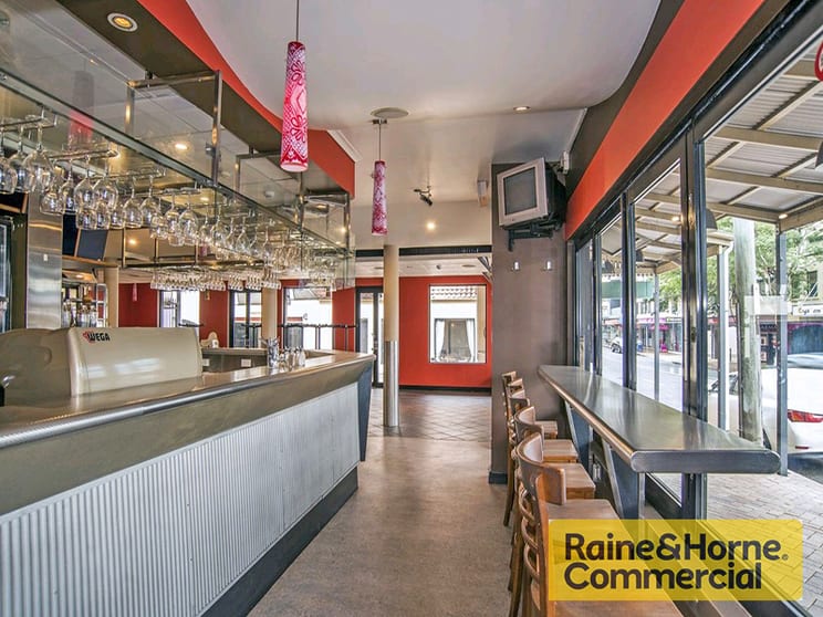 Click to view all images 1/691 Brunswick Street New Farm QLD 4005 - Image 2